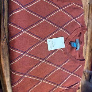 Red v neck vest; Saddlebred; size large